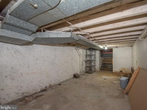 824 Chestnut St, Lancaster PA  17602-3128 exterior