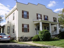 75 Smith Ave, Newton, MA 02465-1543