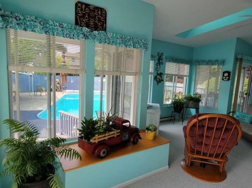 1849 Lawnel Ave, Meskegon MI 49441-3743 exterior