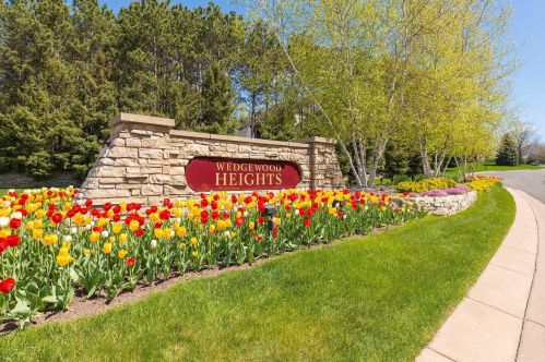 3544 Crestmoor Dr, Saint Paul MN 55125-5028 exterior