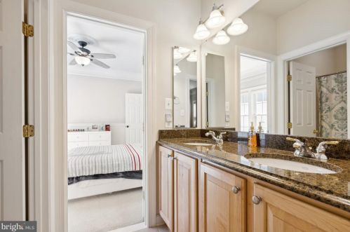 23309 Robin Song Dr, Clarksburg MD 20871-4500 exterior