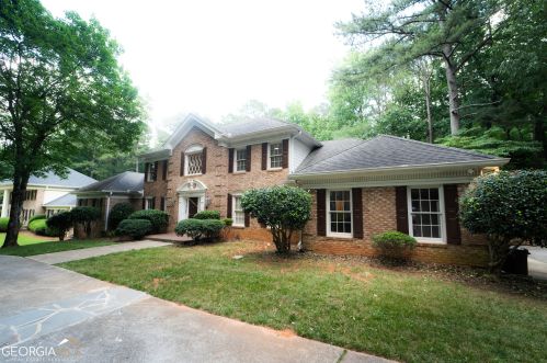 7620 Ball Mill Rd, Atlanta GA  30350-4406 exterior