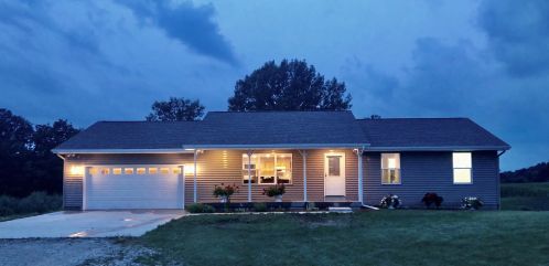 17007 Uncle Willie Ct, Cedar Springs, MI 49319-8129