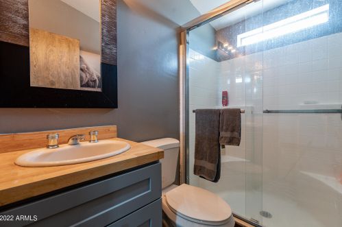 39510 12th St, Phoenix AZ  85086-7336 exterior