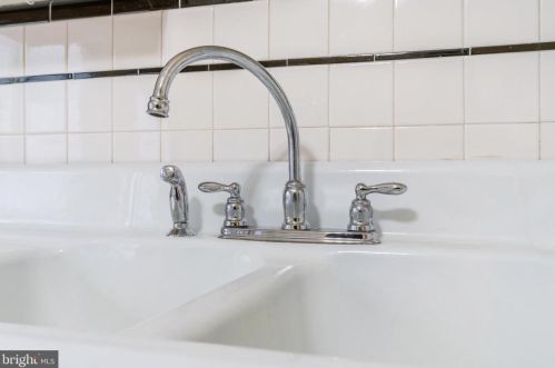 1748 Hicks St, Philadelphia PA  19145-2217 exterior