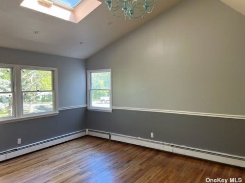 7 Croydon Ct, Huntington Station NY 11746-6143 exterior