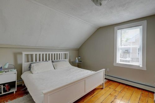 38 Royal St, Providence RI 02906-1830 exterior