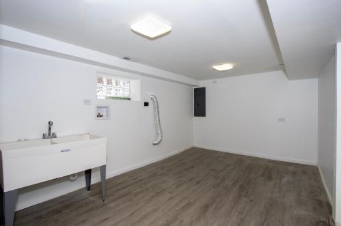 7659 Indiana Ave, Chicago IL 60619-2330 exterior