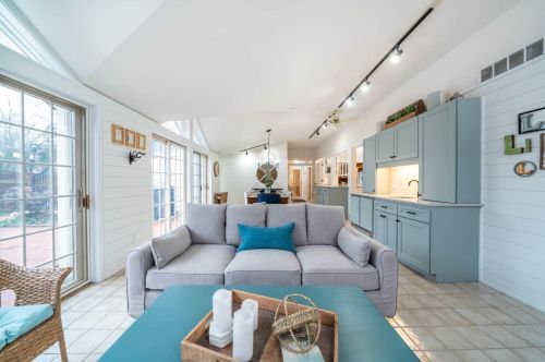 4166 Old Colony Rd, Kalamazoo MI  49008-3214 exterior