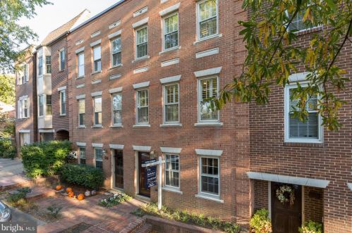 1818 21st St, Arlington, VA 22209-1003