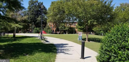 1600 4 St, Philadelphia PA 19148-1303 exterior