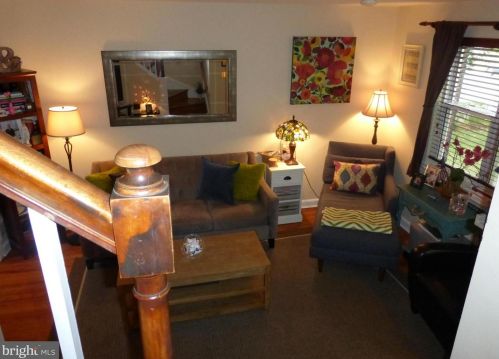 713 Columbus St, Alexandria VA  22314-1850 exterior