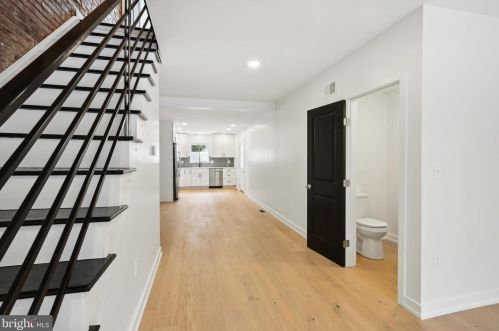 1524 18 St, Philadelphia PA 19146-4612 exterior