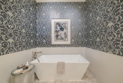 1302 Noble Heron Way, Naples FL 34105-2791 exterior