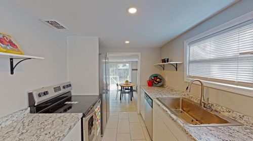 710 Hoffman Blvd, Tampa FL  33612-4428 exterior