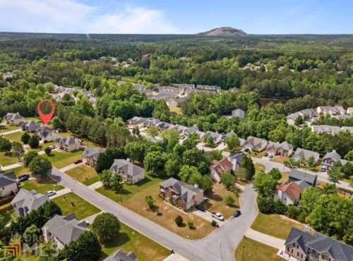 1560 Rogers Crossing Dr, Lithonia GA  30058-7005 exterior