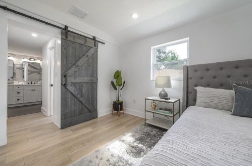 1220 Clifton St, Tampa FL  33604-6810 exterior