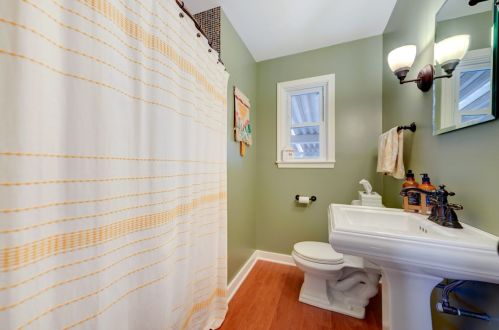 210 Johnston Rd, Pittsburgh PA  15241-2555 exterior