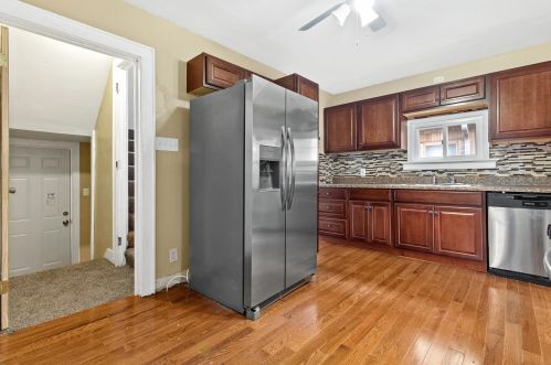 2808 46th St, Milwaukee WI  53219-3416 exterior