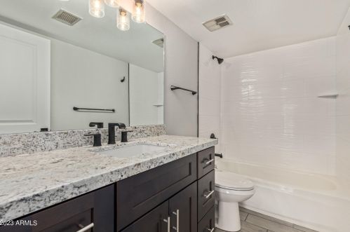 14827 2nd Pl, Phoenix AZ  85022-3611 exterior