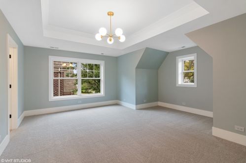 245 Highland Ave, Elmhurst IL  60126-2554 exterior