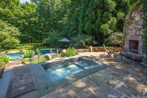 70 Cedar Rd, Wilton, CT 06897-3626