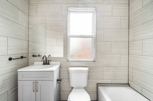 1837 Victor St, Bronx NY 10462-3509 exterior