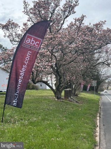 165 Ridge Pike, Limerick PA  19468-1734 exterior