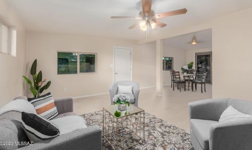 7026 Calle Ileo, Tucson AZ  85710-5436 exterior