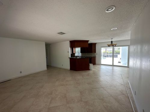 99 6th Ave, Boca Raton FL  33432-3621 exterior