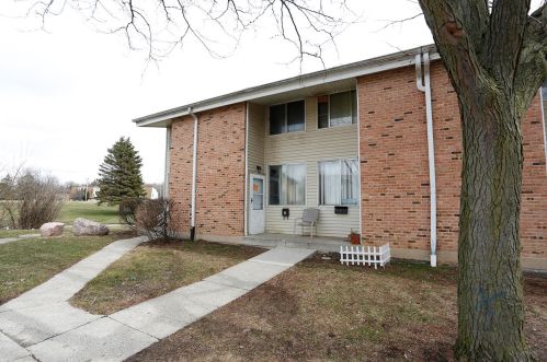 8930 95th St, Milwaukee WI  53224-6968 exterior