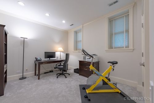 2252 Racine Ave, Chicago IL 60614-2110 exterior