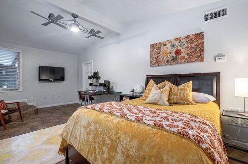 3538 Kim Ct, Atlanta GA exterior