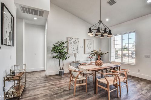 6434 12 St, Phoenix AZ 85086-4804 exterior