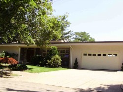 235 Baldpate Hill Rd, Newton, MA 02459-2869