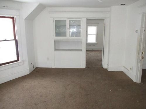 2830 Palmer St, Milwaukee WI 53212-2435 exterior