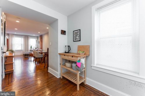 2570 Cedar St, Philadelphia PA 19125-2335 exterior