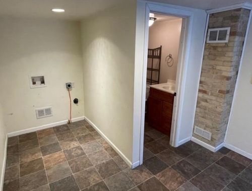 428 5 St, Manitowoc WI 54220-6807 exterior