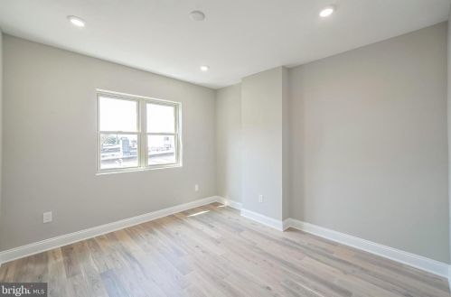 1702 22nd St, Philadelphia PA 19140-3831 exterior