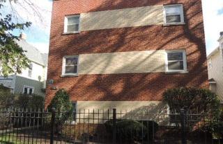 4831 Hermitage Ave, Chicago, IL 60640-4192