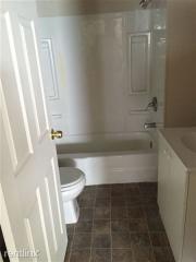 1014 Olney St, Indianapolis IN  46201-2255 exterior