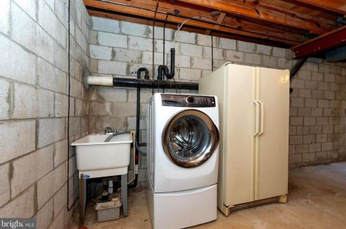 2509 Derby Dr, Fallston MD 21047-1208 exterior