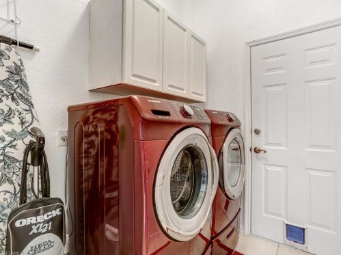 945 Sapling Dr, Naples FL 34120-1443 exterior