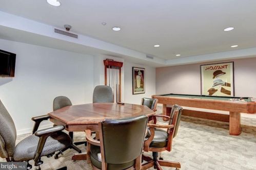 1150 K St, Washington DC  20003-4112 exterior