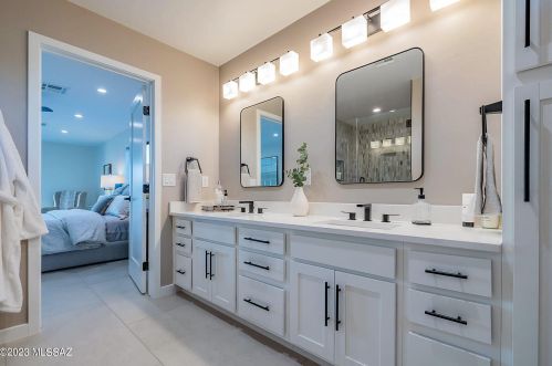 4917 Camino Arenosa, Tucson AZ  85718-6220 exterior