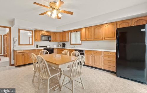 408 Park Ave, Lewes DE 19958-1219 exterior