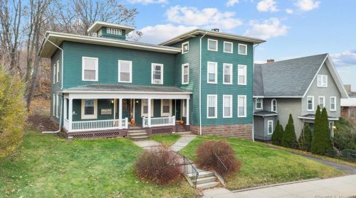 113 Main St, Meriden CT  06450-5680 exterior