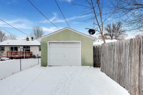 238 Spruce St, South Saint Paul MN 55075-3445 exterior