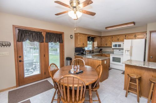 5030 20th St, Milwaukee WI 53233-2506 exterior