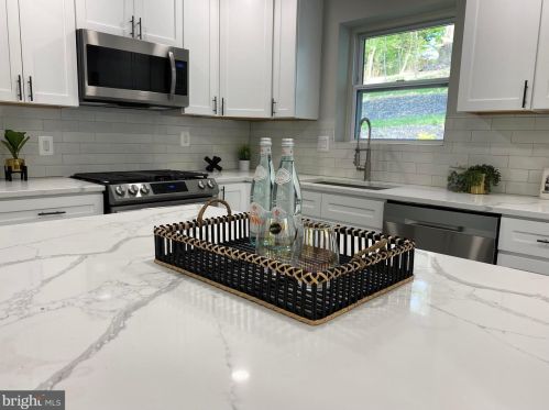 1604 Imperial Dr, Silver Spring MD 20902-3952 exterior